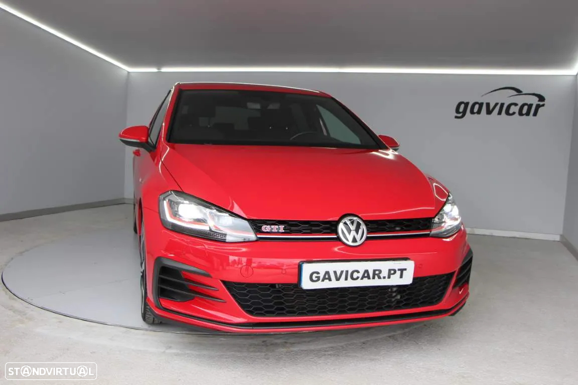 VW Golf 2.0 TSI GTI DSG - 24