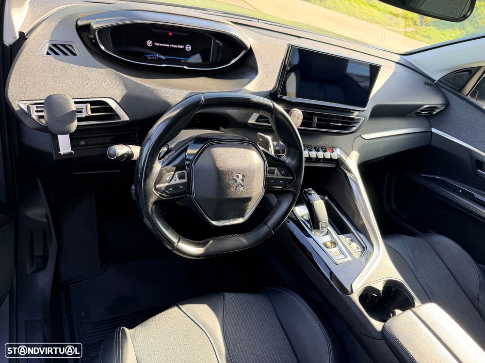 Peugeot 5008 1.5 BlueHDi Allure Pack EAT8 - 9