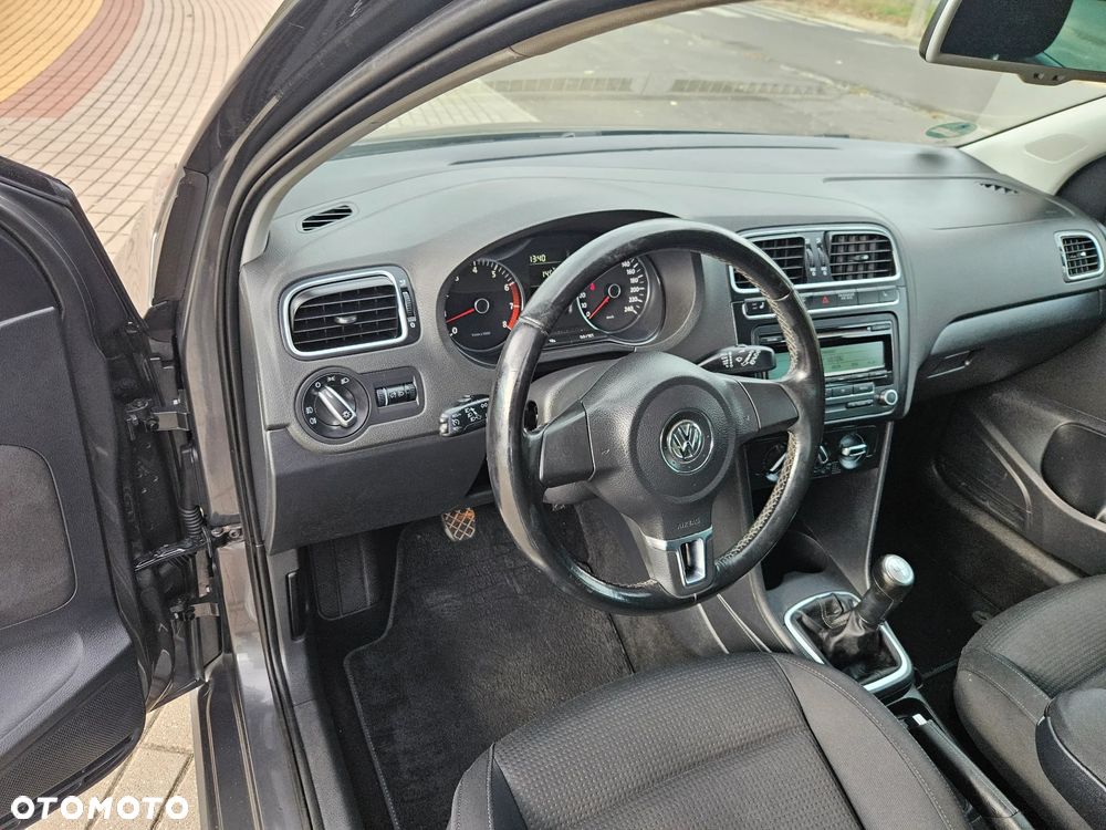 Volkswagen Polo 1.4 Sportline - 10
