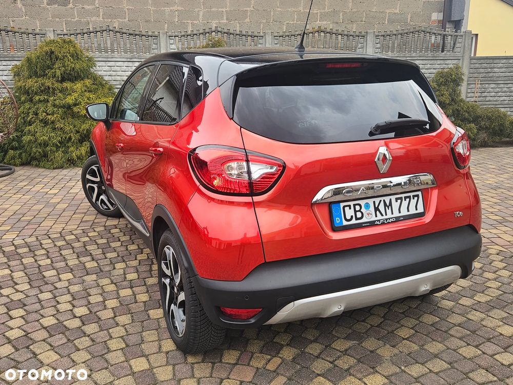 Renault Captur TCe 120 EDC Helly Hansen - 3