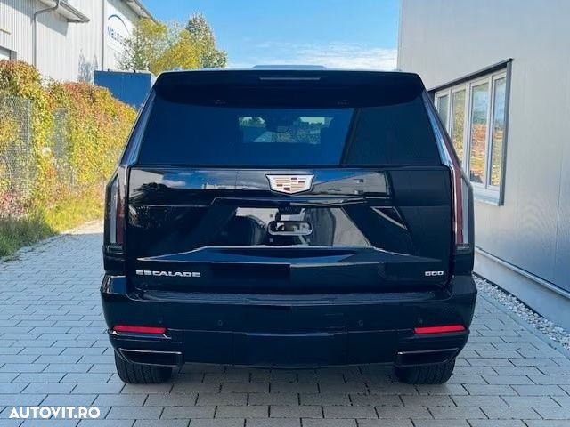 Cadillac Escalade - 7