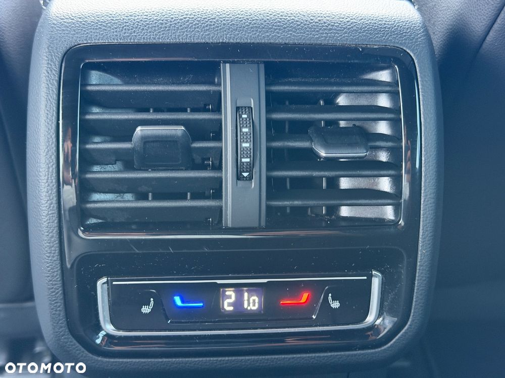 Volkswagen Arteon 2.0 TDI SCR 4Motion DSG R-Line - 22