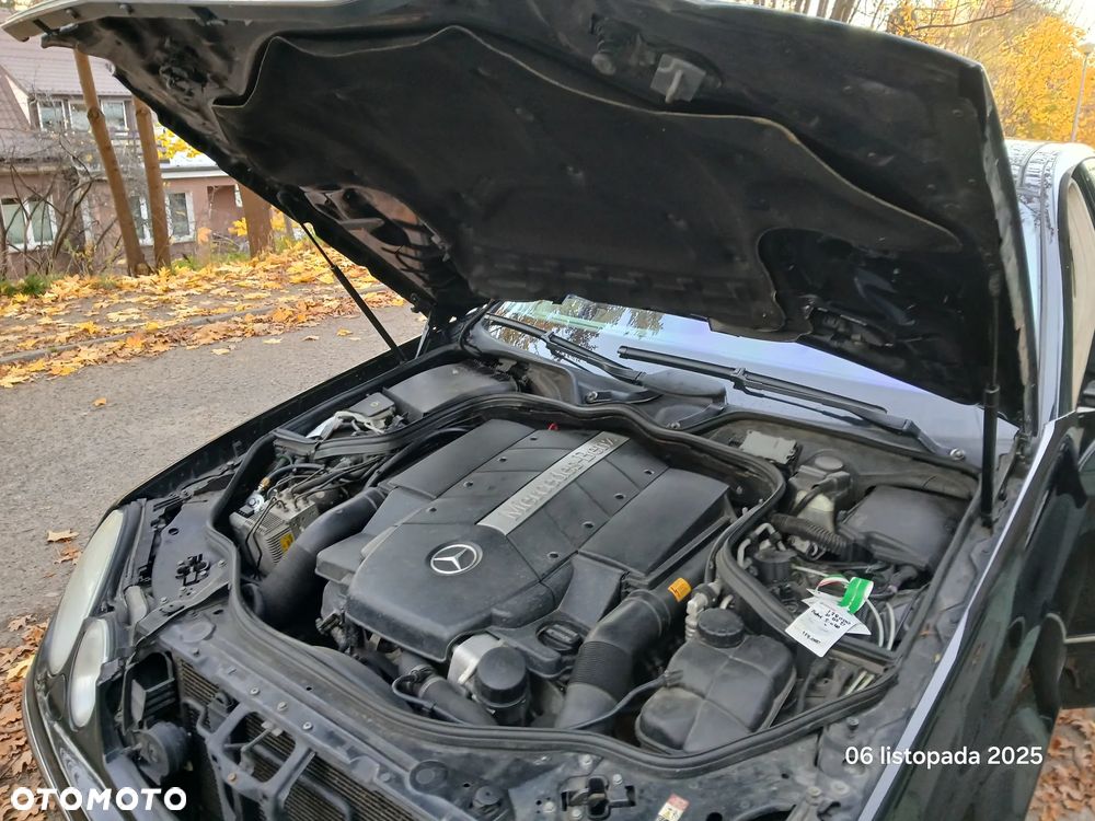 Mercedes-Benz Klasa E 500 Avantgarde - 17