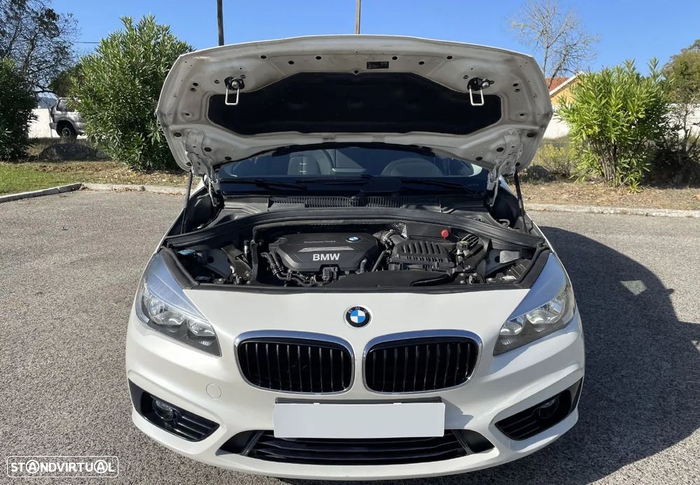 BMW 216 Active Tourer d Line Sport - 6