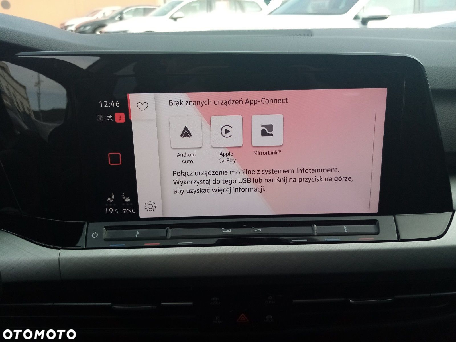 Volkswagen Golf VIII 1.5 TSI EVO Life - 18