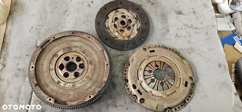 Sprzęgło koło zamachowe tarcza docisk jednomas VW Golf IV Audi A3 8L Octavia I 1,9 TDI 038105266AQ - 1