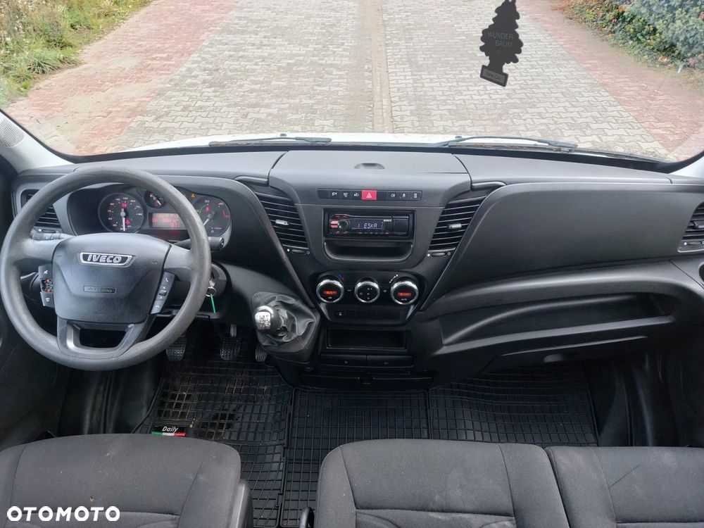 Iveco DAILY 35S15 - 6