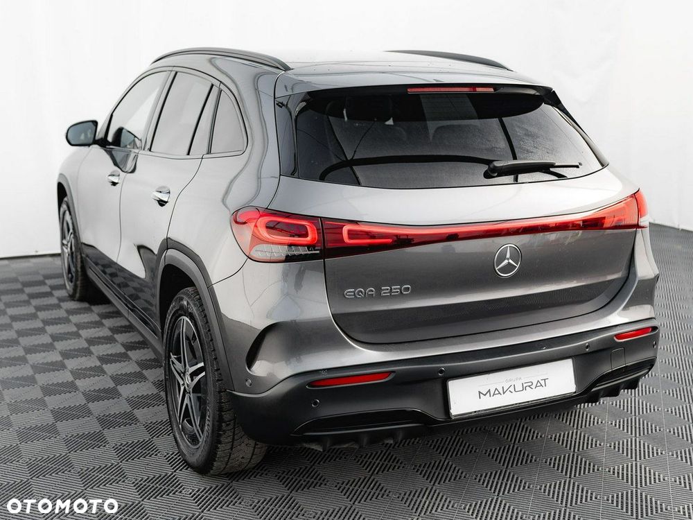 Mercedes-Benz EQA 250 66.5kWh AMG Line - 5