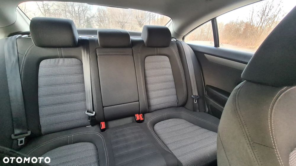 Volkswagen Passat CC 2.0 TDI DPF DSG - 29
