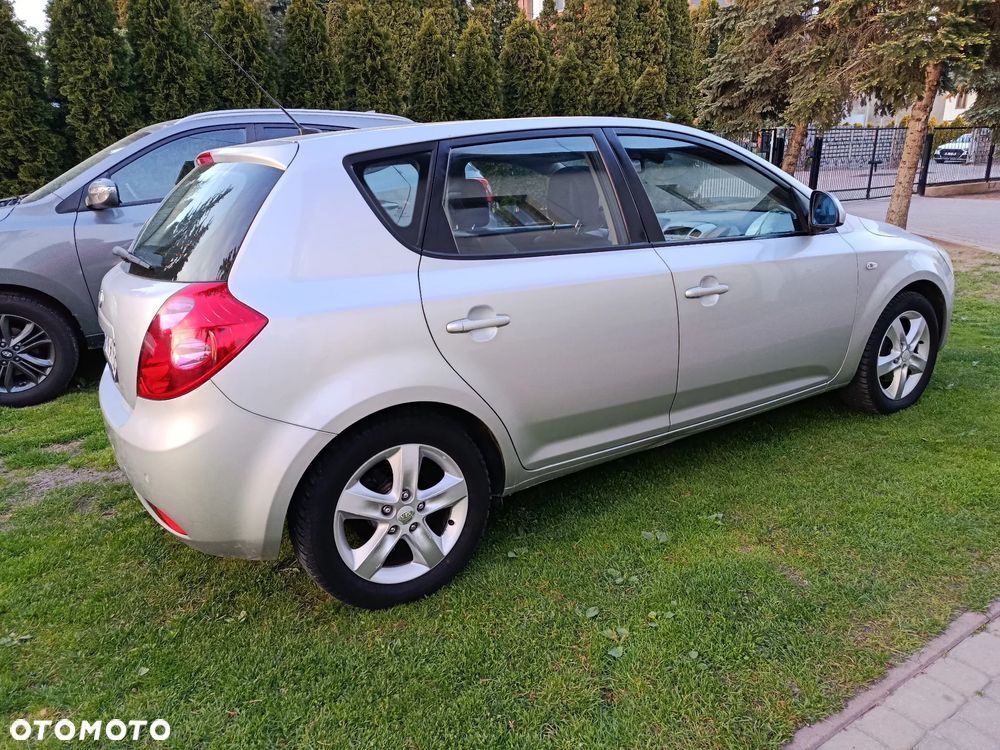 Kia Ceed 1.6 CVVT EX - 5