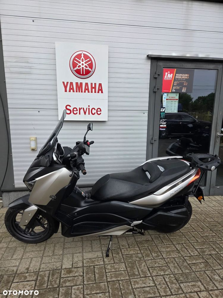 Yamaha X-max - 4