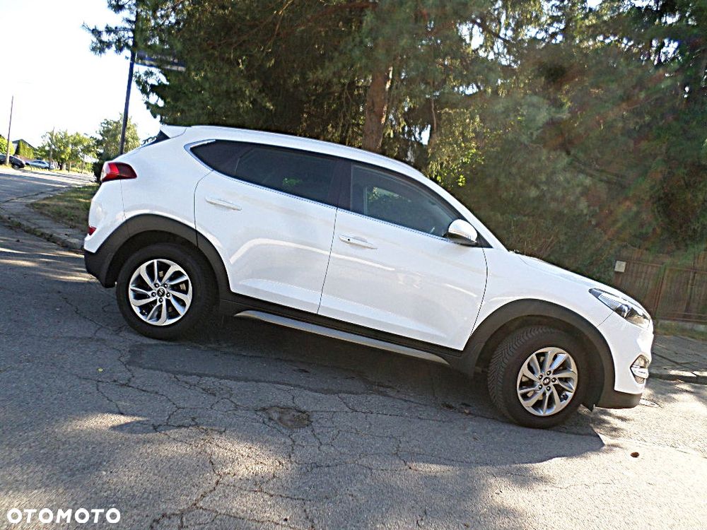 Hyundai Tucson 1.6 GDI BlueDrive Style 2WD - 5