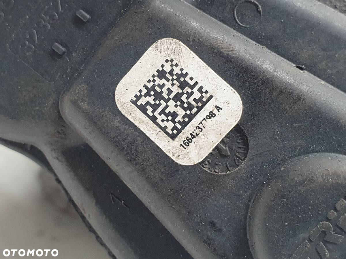ZACISK HAMULCOWY TYŁ TYLNY LEWY JARZMO MERCEDES W166 ML 3.0 D - 6