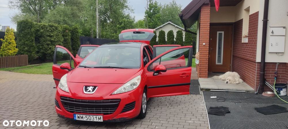 Peugeot 207 SW HDi FAP 90 (Blue Lion) Family - 16