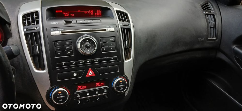 Kia Ceed 1.6 Crdi Comfort + - 12
