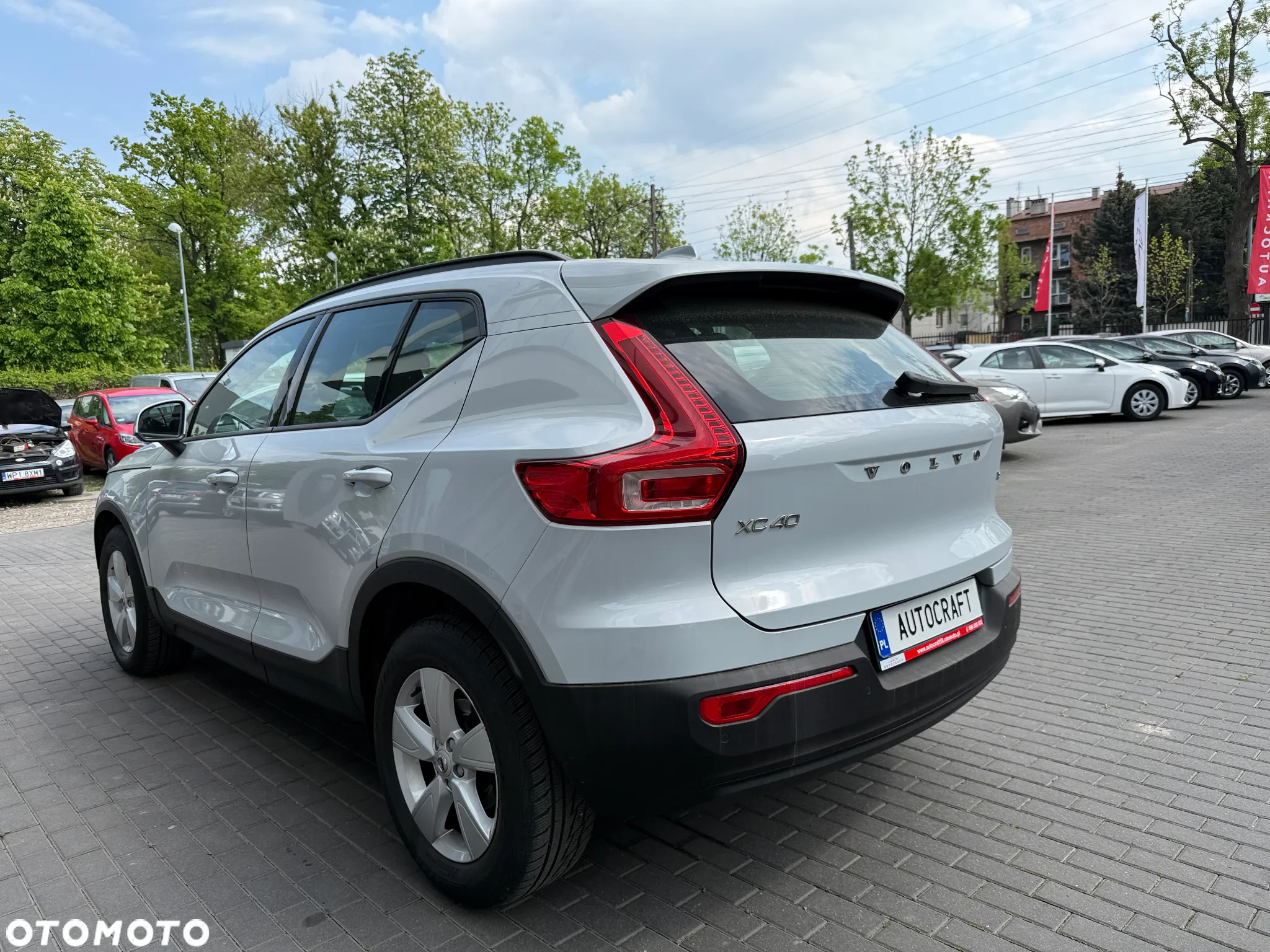 Volvo XC 40 T3 Momentum Pro - 26