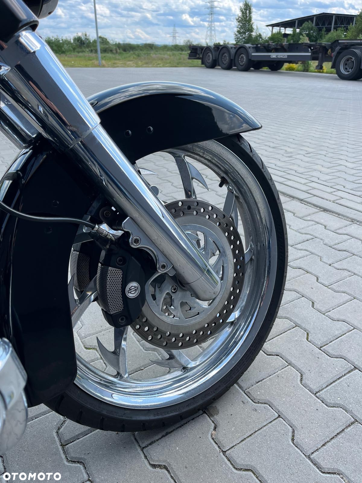 Harley-Davidson Touring Street Glide - 6