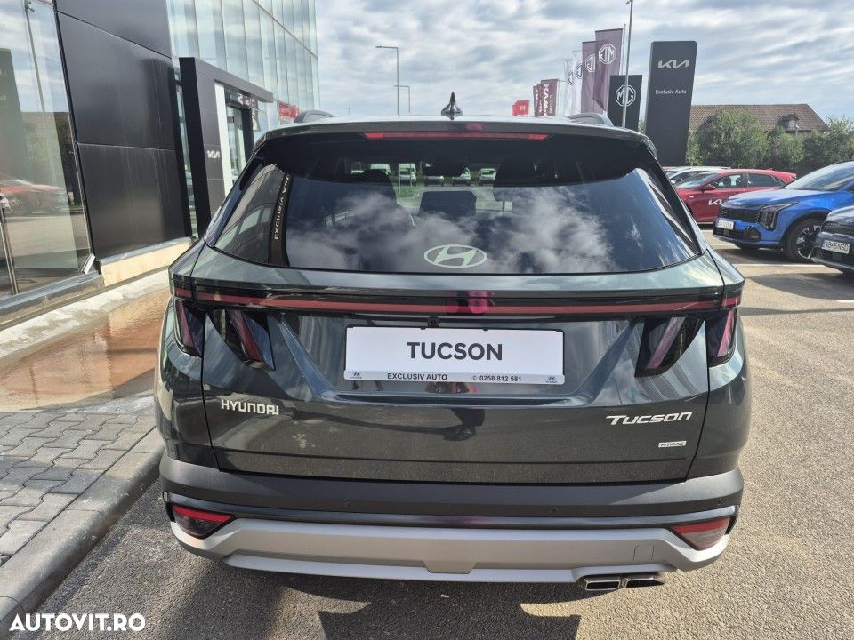 Hyundai Tucson - 8