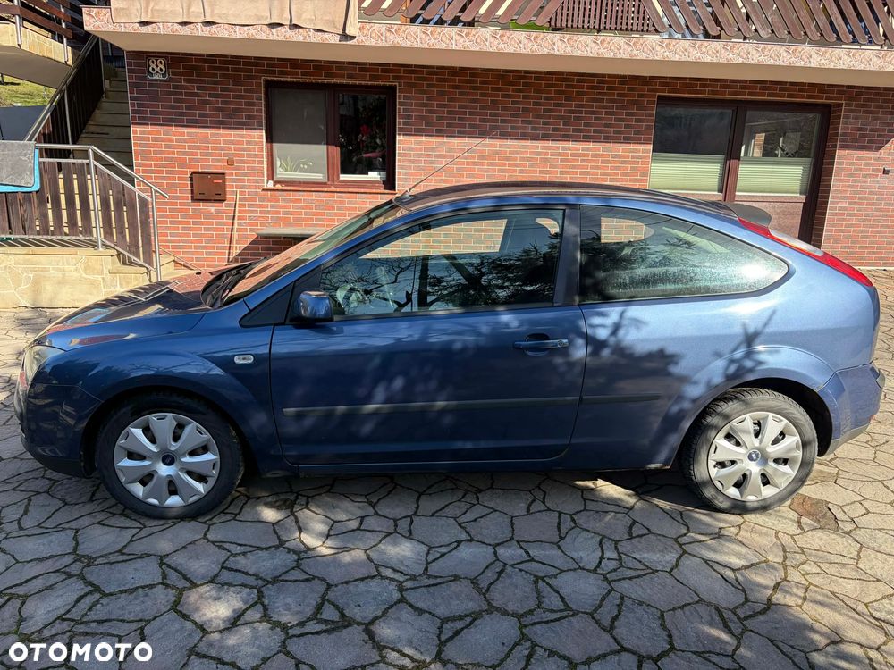 Ford Focus 1.8 TDCi Ambiente - 4
