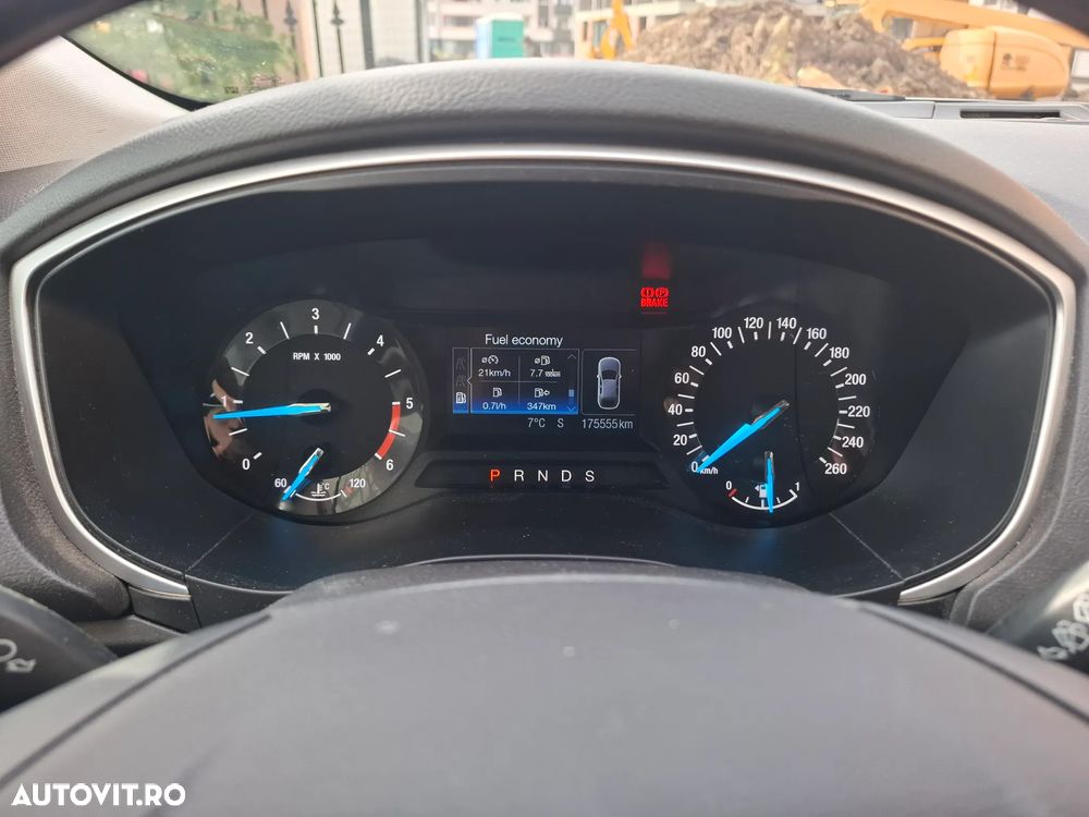 Ford Mondeo 2.0 TDCi Powershift Trend - 3