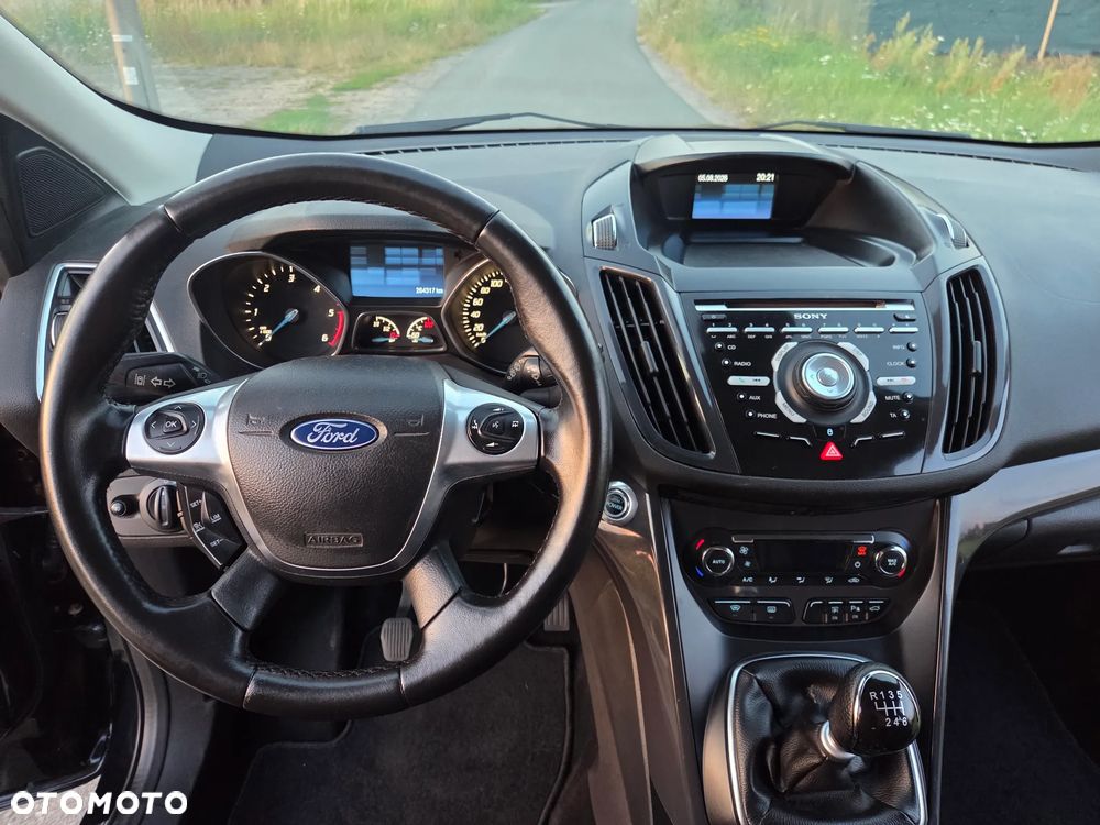 Ford Kuga 2.0 TDCi Individual - 17
