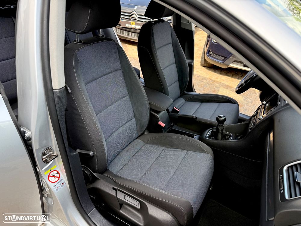 VW Golf 1.6 TDi Style - 52