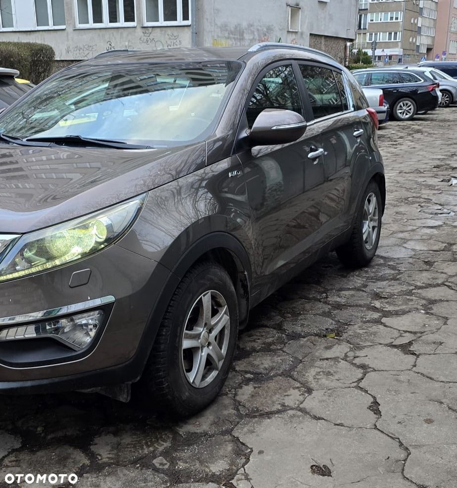 Kia Sportage 2.0 CRDI XL - 18