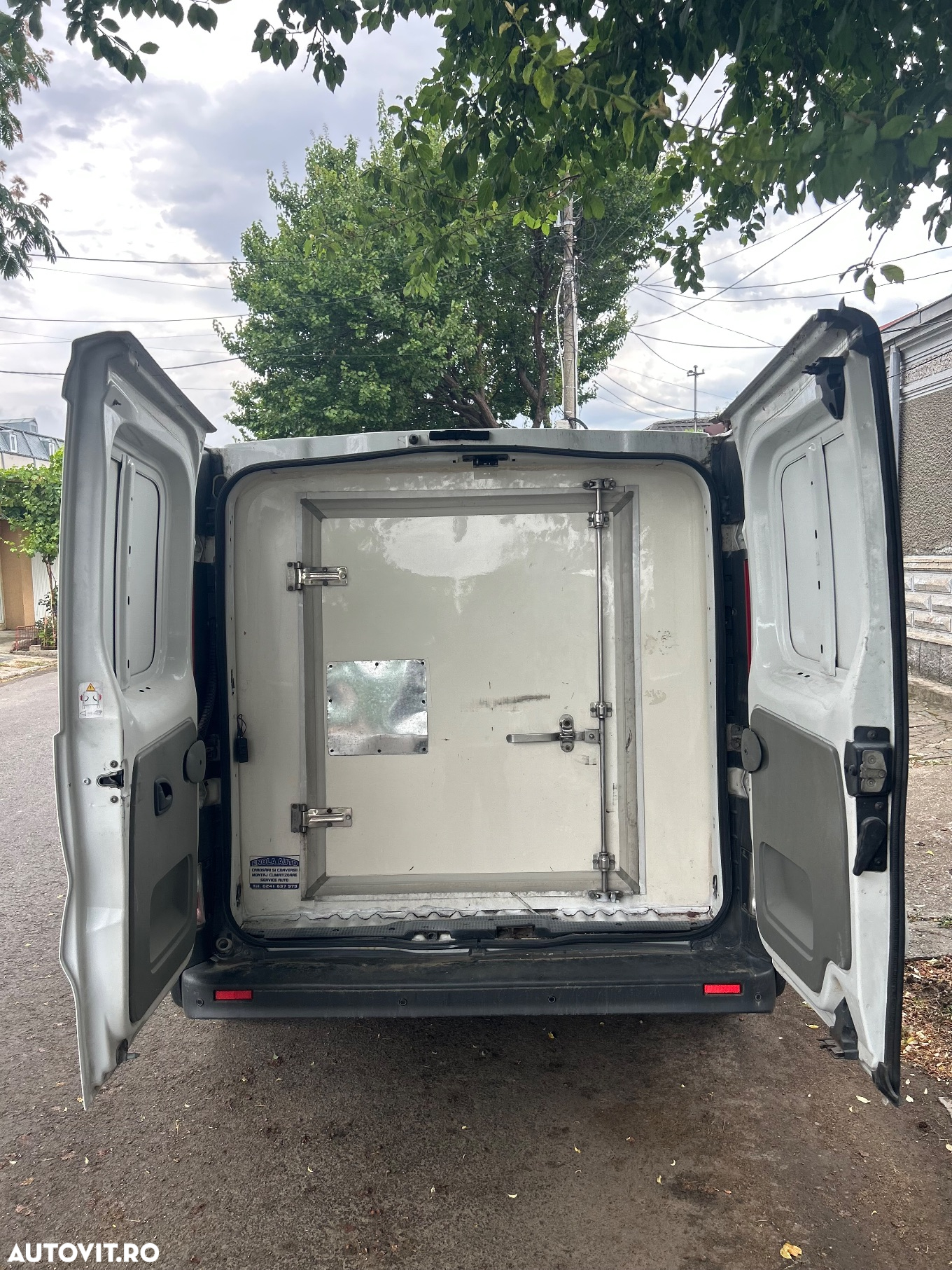 Renault Trafic - 8