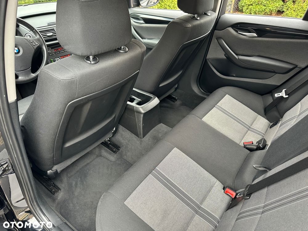 BMW X1 sDrive20d - 9