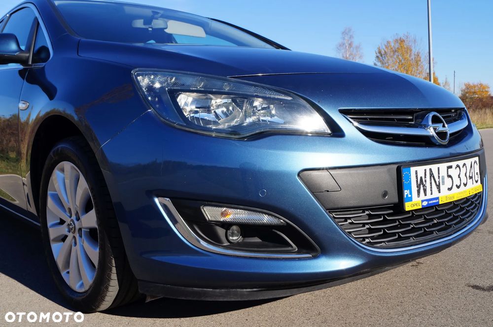 Opel Astra IV 1.4 T Executive EU6 - 15