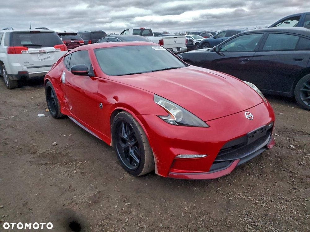 Nissan 370 Z - 5
