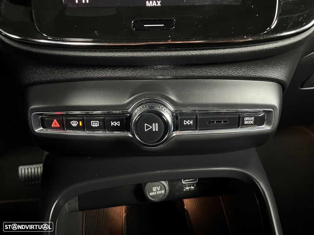 volvo xc-40 ver-t4-recharge-dkg-inscription - 26