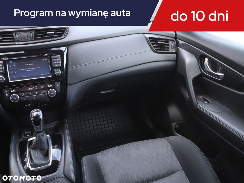Nissan X-Trail - 10