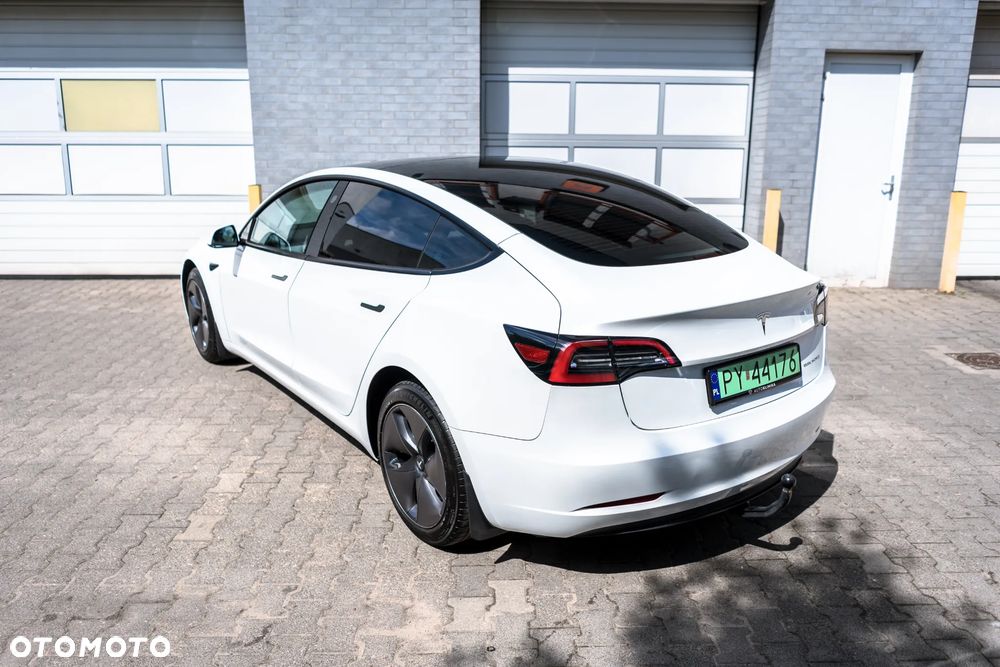 Tesla Model 3 AWD - 4