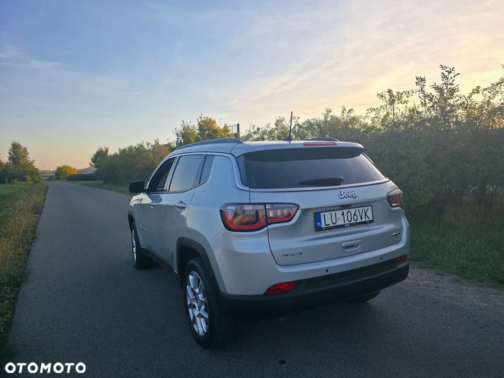 Jeep Compass - 21