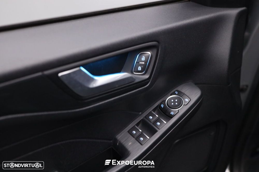 Ford Kuga 1.5 EcoBoost ST-Line - 27