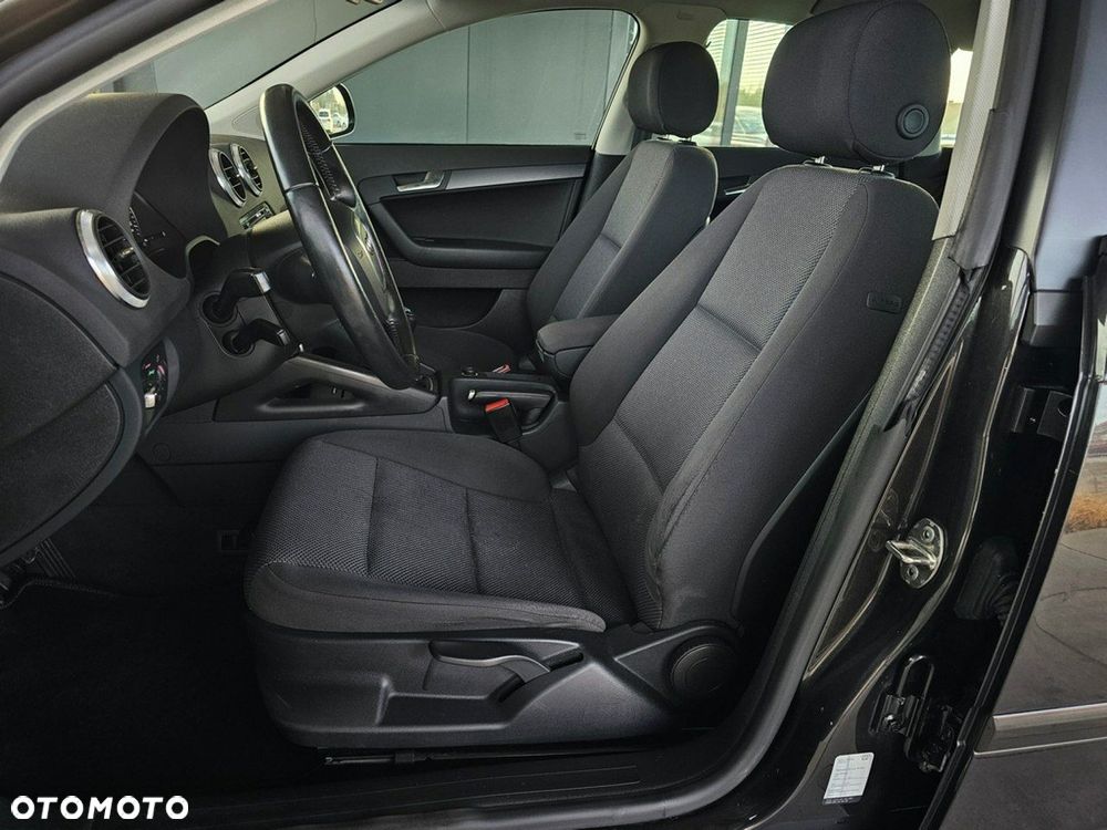 Audi A3 Sportback - 23