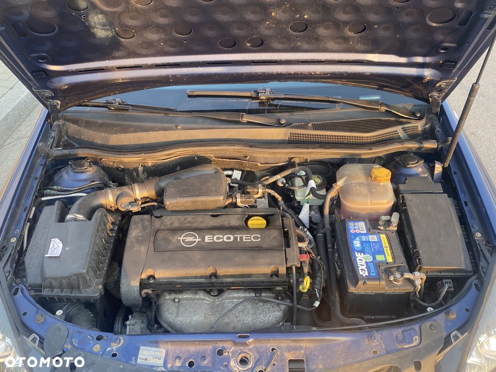 Opel Astra 1.6 - 15
