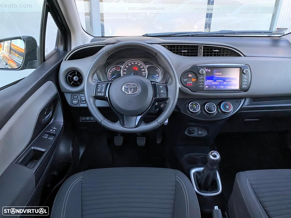 Toyota Yaris 1.0 VVT-i Comfort Plus - 4
