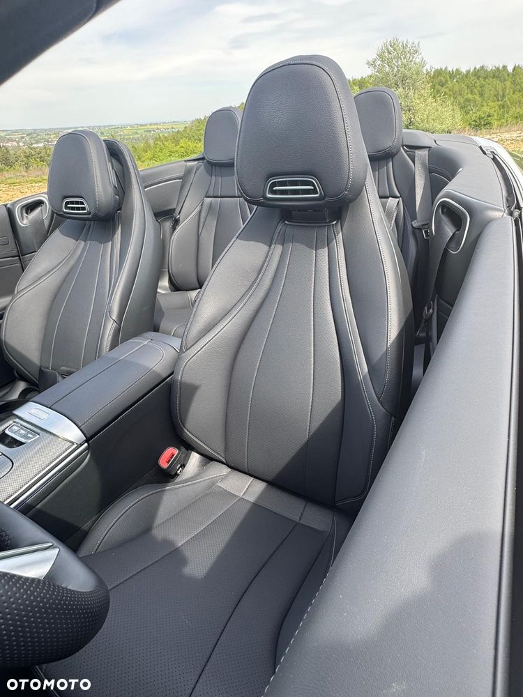 Mercedes-Benz CLE 300 4Matic 9G-TRONIC - 11