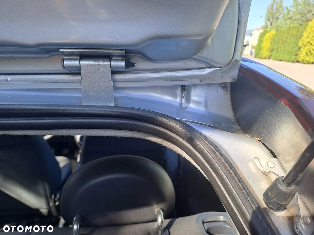 Opel Corsa - 18