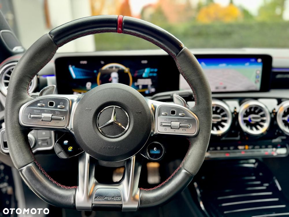 Mercedes-Benz CLA AMG 45 S 4-Matic+ 8G-DCT - 10