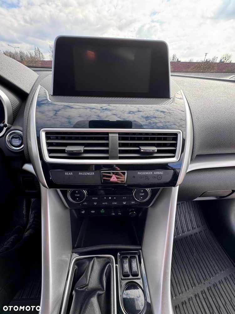 Mitsubishi Eclipse Cross 1.5 T Intense - 4
