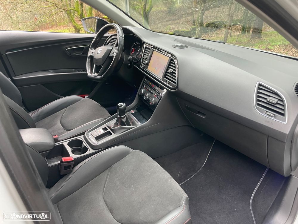 SEAT Leon 2.0 TDI DPF S&S FR - 6