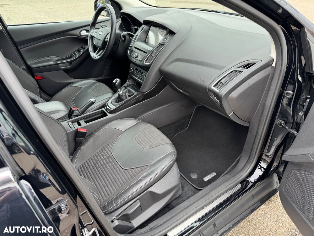 Ford Focus 1.5 EcoBoost Start-Stopp-System Titanium - 27