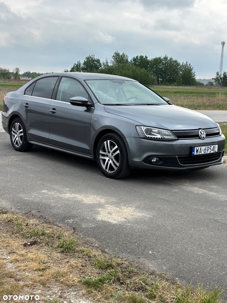 Volkswagen Jetta Hybrid - 3