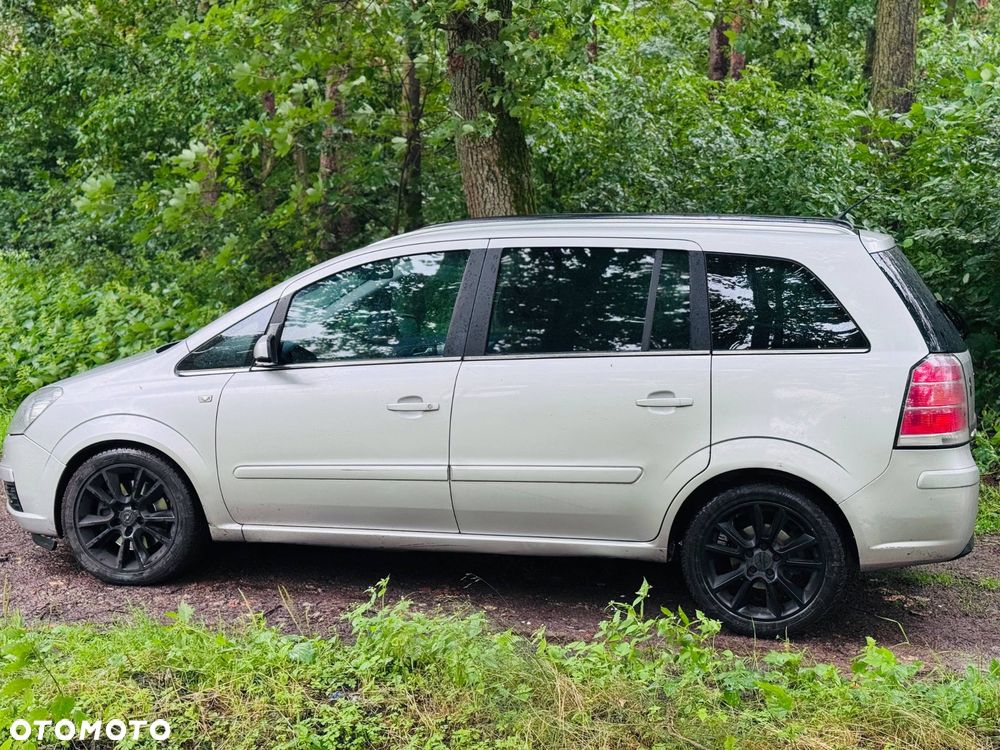 Opel Zafira 1.9 CDTI Sport ActiveSelect - 8