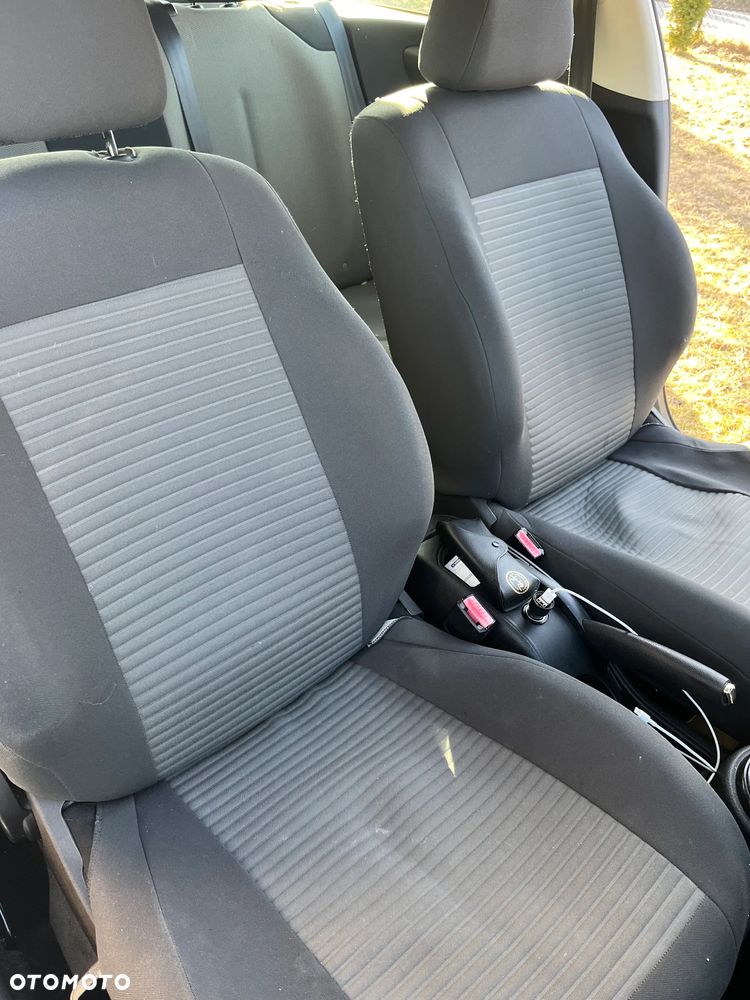 Citroën C4 1.6 16V Impress - 16