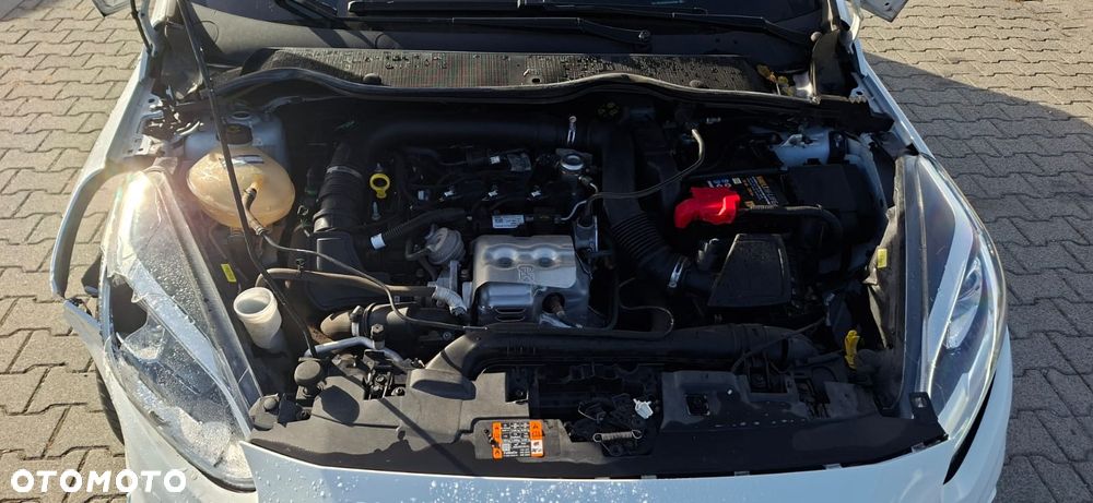 Ford Fiesta 1.0 EcoBoost S&S ST-LINE - 21