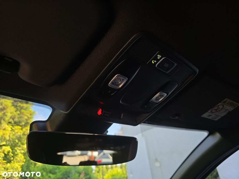Renault Arkana 1.3 TCe mHEV R.S Line EDC - 24